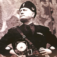 mussolini3.jpg (50028 byte)